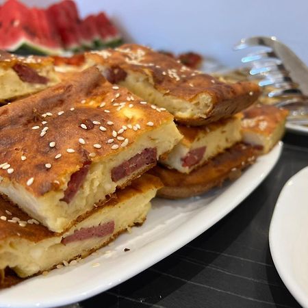 Lumi Hotel Sarandë 外观 照片