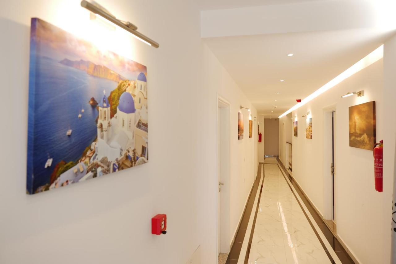 Lumi Hotel Sarandë 外观 照片