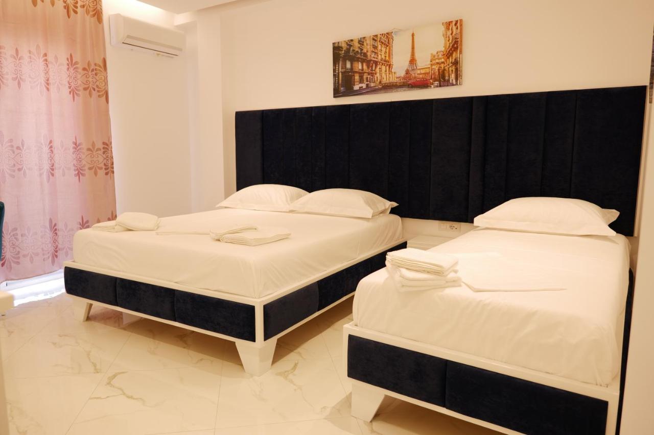 Lumi Hotel Sarandë 外观 照片