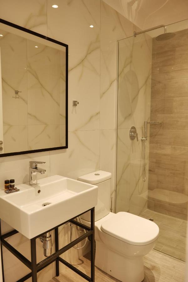 Lumi Hotel Sarandë 外观 照片