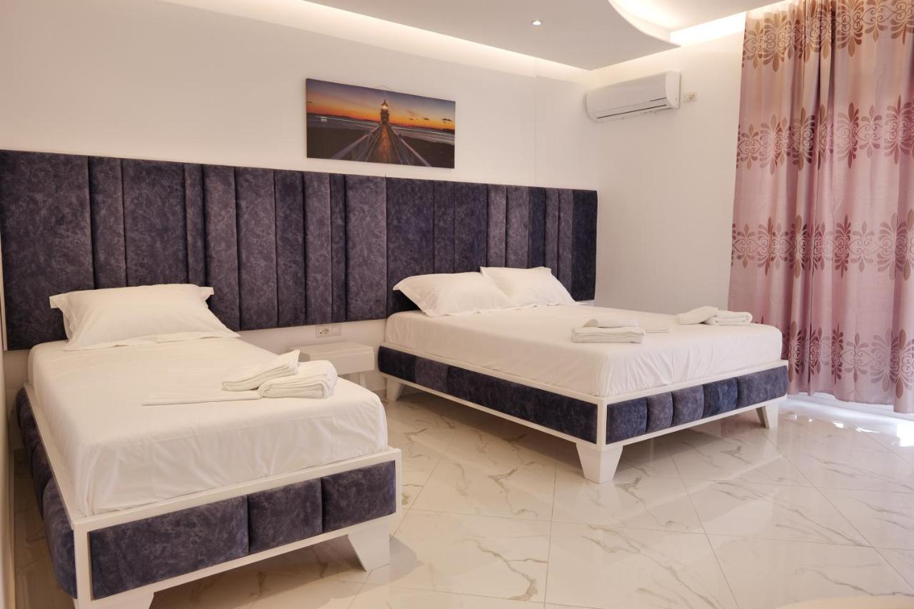 Lumi Hotel Sarandë 外观 照片