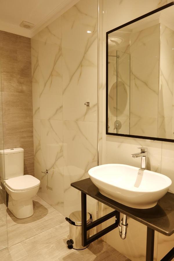 Lumi Hotel Sarandë 外观 照片